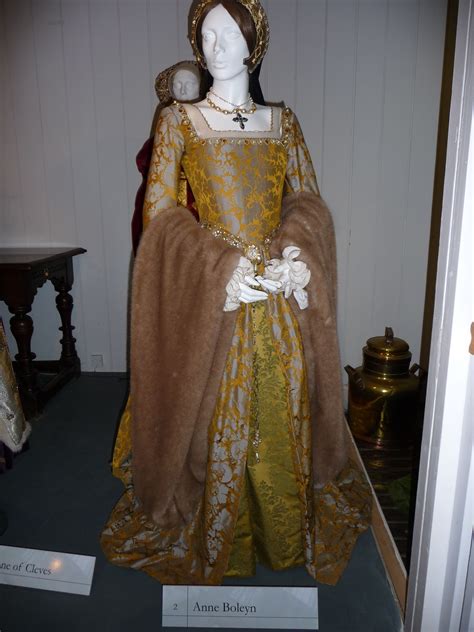 Anne Boleyn Execution Gown Items Of Dress For Queen Anne Boleyn And The Princess Elizabeth