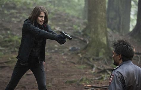 Arrow Recap The Return Of Slade Wilson And The Rise Of Thea Queen