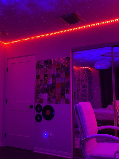 𝓐𝓮𝓼𝓽𝓱𝓮𝓽𝓲𝓬 🤑 Neon Room Reforma No Quarto Decoração De Quarto