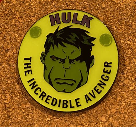 Hulk Incredible Avenger Marvel Heroes Pin And Pop
