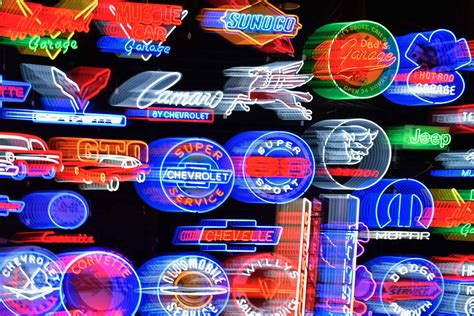 Neon Signs Move 9107 Howard Koby Photo Journal
