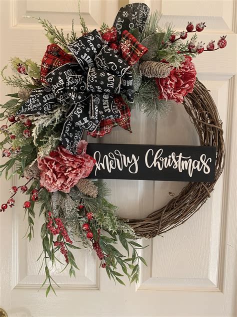 Pallet Christmas Tree Cowboy Christmas Christmas Door Wreaths Merry