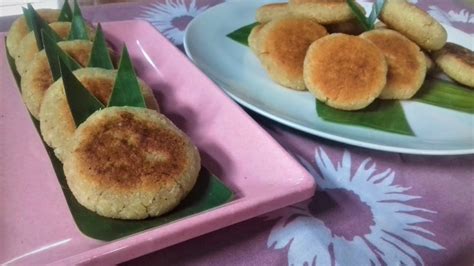 Bersihkan ikan dari sisik dan kotoran lalu cuci besih. cara membuat wingko babat panggang teflon//mudah tanpa ...