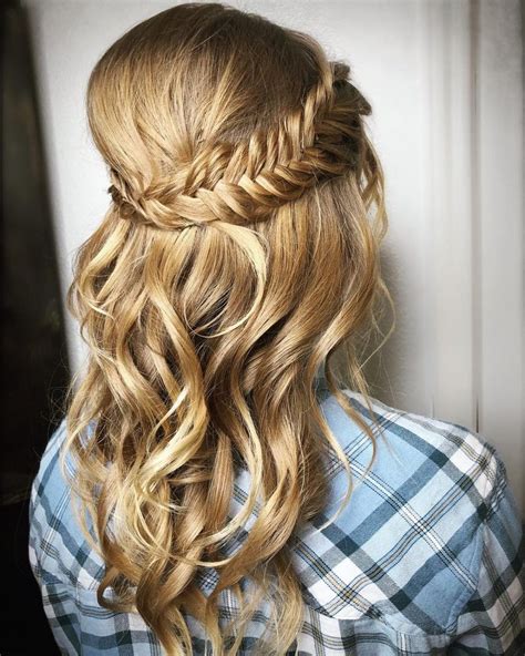 2022 Latest Half Prom Updos With Bangs And Braided Headband