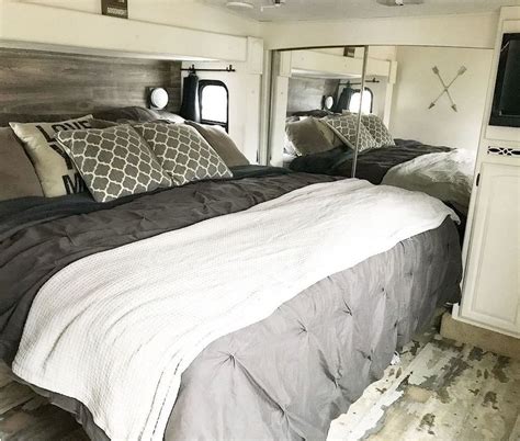 Cool 30 Cozy Rv Bed Remodel Ideas On A Budget Camper Trailer Remodel
