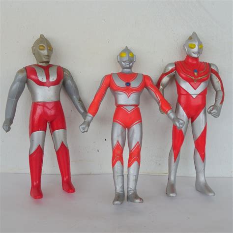 Rare Vintage Collectibles Old Toys Ultraman Action Figure ウルトラマン
