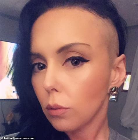 The Stay At Home Shave Women Show Off Their Daring Buzzcuts Daily Mail Online