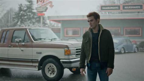 Riverdale sinopse final ª temporada indica batalha entre o bem e o mal