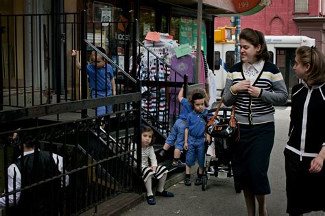 After Declining New York Citys Jewish Population Grows Again The