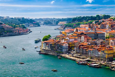 Porto is a fascinating and vibrant city that has so much to offer you for your holiday or city break. Emirates Porto Portugal service to launch in July ...