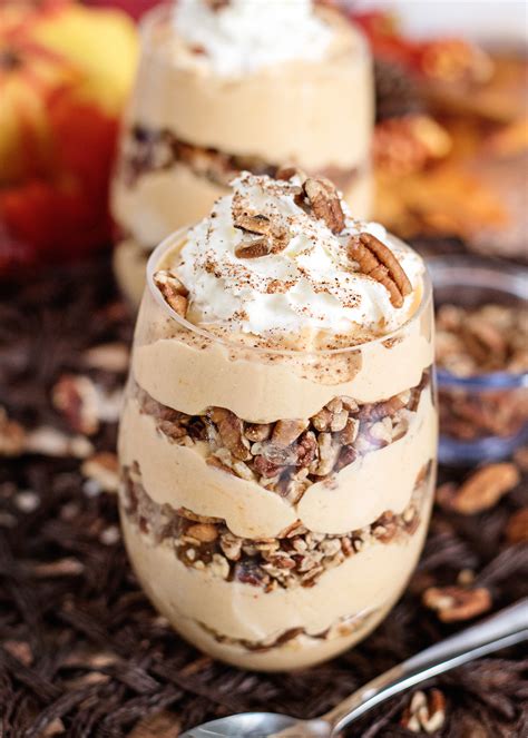 Get Your Fall On With This Pumpkin Spice Greek Yogurt Parfait