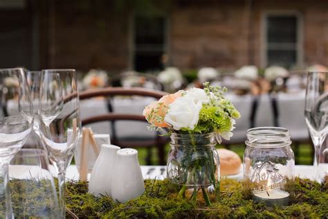 Go With A Rustic Outdoor Vibe Ideas For Outdoor Wedding Reception
