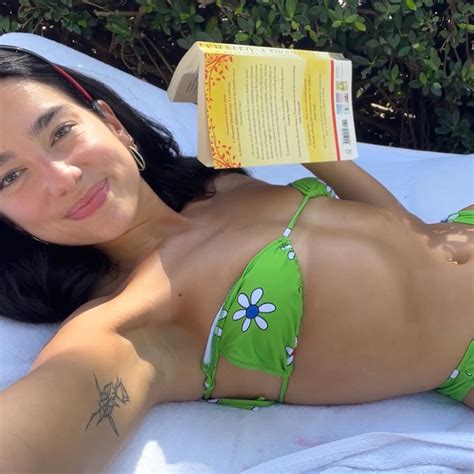 Dua Lipa Sexiest Bikini Photos The Singer Swimsuit Pictures Life And Style