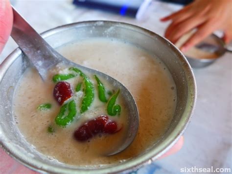 You can either opt for pulut (glutinous rice) or without pulut. Restaurant Peranakan, Aunty Koh Cendol, and the Melaka ...