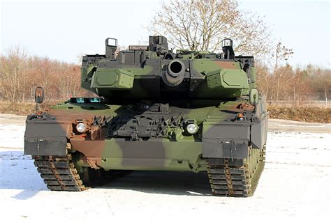 Kmw To Fit Trophy Aps To Leopard 2 Mbt Joint Forces News