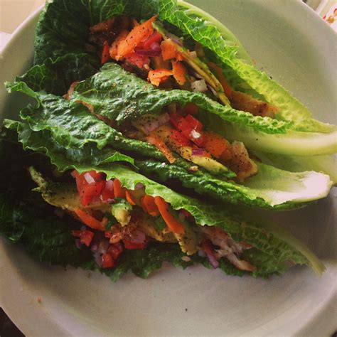 These fish tacos really bring a ton of flavor with them. Pin by Catherine Lorraine on Paleo Keto | Healthy food ...