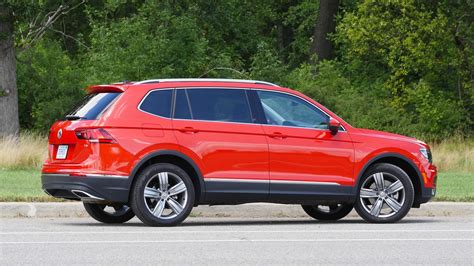 The volkswagen tiguan is ranked #8 in compact suvs by u.s. 2020 VW Tiguan Gets Price Hike In Exchange For More ...