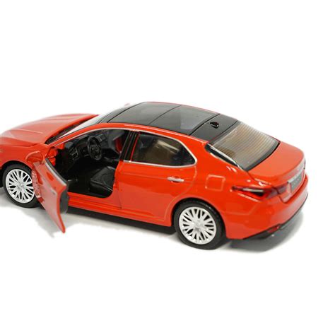 Toyota Camry 2019 134 Model Car Diecast Toy Vehicle Collection Kids