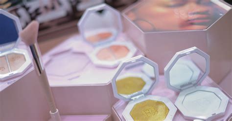 Rihannas Fenty Beauty Pulls Its Geisha Chic Highlighter After