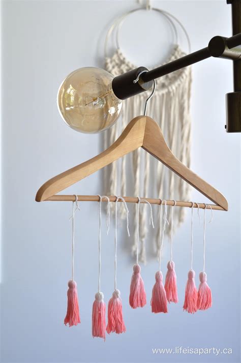 Diy Kool Aid Dip Dyed Tassels