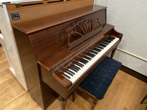 New Used Baldwin 660 Classic Mah Upright Pianos Used Pianos