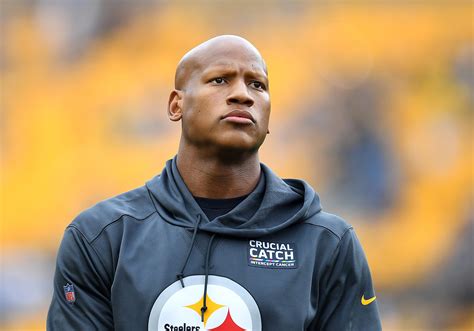 Ryan Shazier Accused Of Cheating As Wife Leaks His DMs