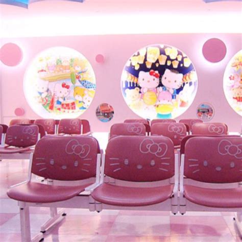 Yōchien (幼稚園, nursery school) from 3 to 6 years old. Hello Kitty hospital waiting room | Hello Kitty | Hello ...