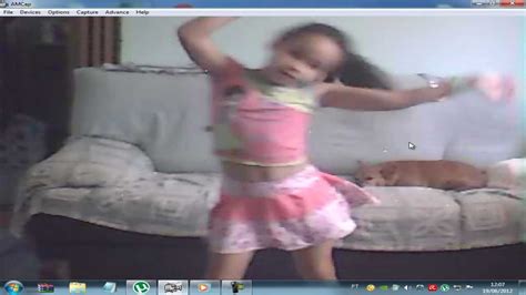 Menina Dançando Kuduro Youtube