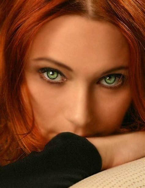 Pin By David Keneth On Awesome Red Hot Red Hair Green Eyes