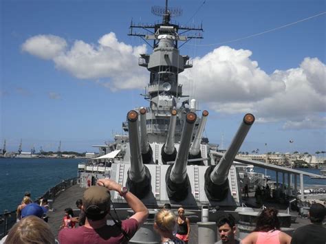 Uss Missouri Bb 63 Mighty Mo Or Big Mo Is A United States Navy