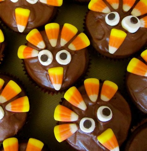 Shop our selection of cake decorating supplies to create baby shower cakes for boys and girls! Best 25+ Thanksgiving cupcakes ideas on Pinterest | Cute turkey cupcakes, Turkey cupcakes and ...