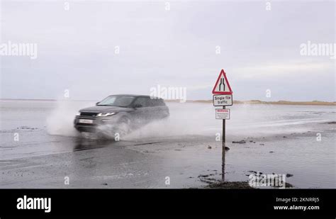 Dangerous Tidal Road Stock Videos And Footage Hd And 4k Video Clips Alamy