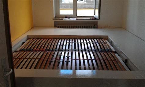 Und drittens hättest du auf der podestfläche deine persönliche bühne. Projektvorstellung: Podestbett - woodworker | Podestbett, Bett und Platzsparendes schlafzimmer