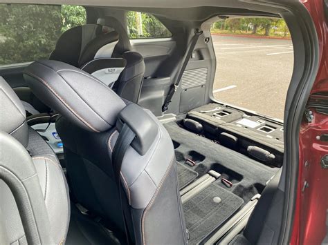 2021 Toyota Sienna First Drive 36 Mpg And Design Flair Make The