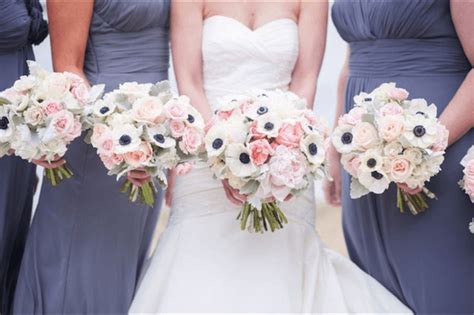 A late november wedding style: 18 Nature's Finest November Wedding Flowers - EverAfterGuide