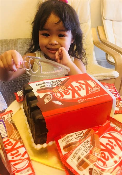 Ini adalah istilah yang diberikan untuk rasa yang dimiliki liquid. Coklat KitKat Baharu Memang Sedap!