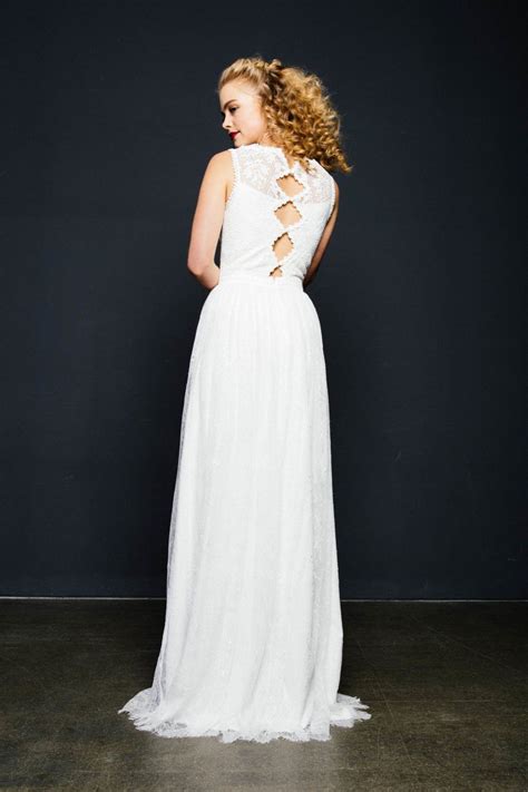 Wir wissen, dass wei?e hochzeitskleider immer klassisch sind, aber farbige hochzeitskleider sind sehr einzigartig und unterschiedlich. Brautkleid hochgeschlossen (mit Bildern) | Brautkleid ...