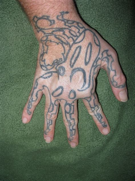 See over 5 blue ringed octopus images on danbooru. Sam's Tattoos: Blue Ringed Octopus