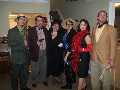 clue characters mr green prof plum ms white ms peacock miss scarlet and col mustard