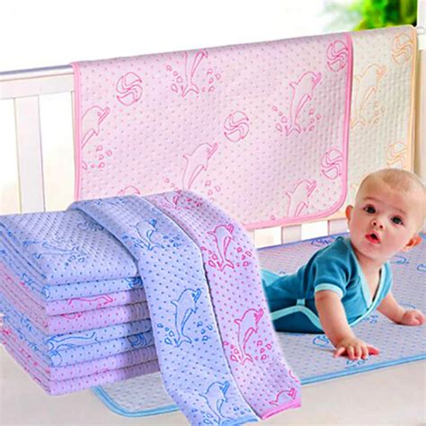 3545cm Reusable Baby Kids Waterproof Mattress Bedding Diapering