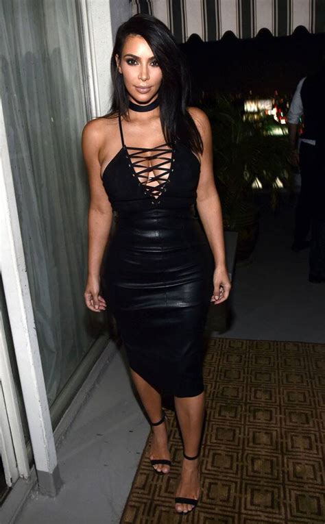 Does Kim Kardashian Really Wear Butt Pads E Online Ca