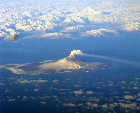 Volcano In The Aleutian Islands Volcano Aleutian Islands Nature