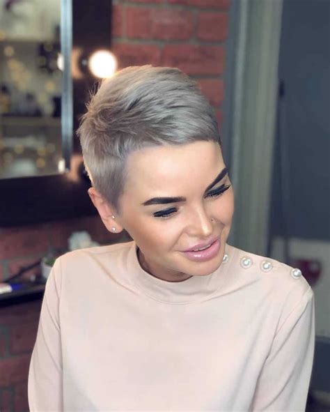 Top 15 Most Beautiful And Unique Womens Short Hairstyles 2020 55