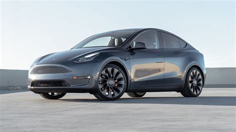2023 Tesla Model Y Review Pricing And Specs Ph