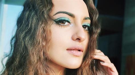 10 Beauty And Wellness Tricks You Can Learn From Sonakshi Sinhas Instagram Vogue India