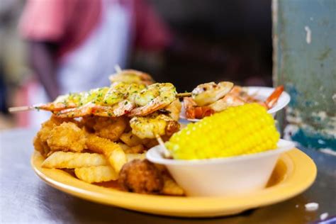 Docs Seafood Shack And Oyster Bar 365 Photos And 826 Reviews 26029