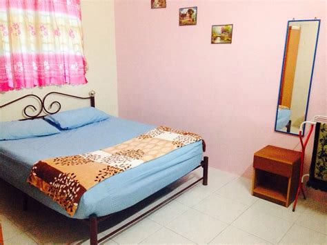 = 1 katil double decker. H&H Guesthouse Homestay di Sitiawan Perak | Coretan Anuar