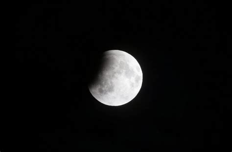 El 2019 Dejará Cinco Eclipses Dos De Luna Visibles Desde España Y