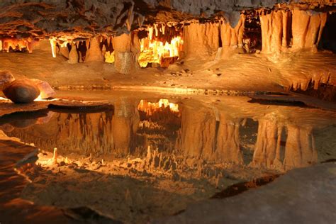 Dixie Caverns In Virginias Blue Ridge Mountains Salem Va