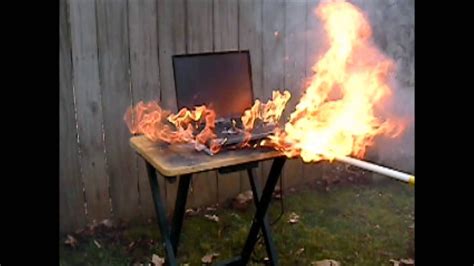 Dell Inspiron Laptop Explodes Bursts Into Flames And Explodes Again